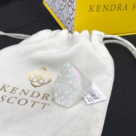 Kendra Scott Jewelry - Kendra Scott Penelope Ring